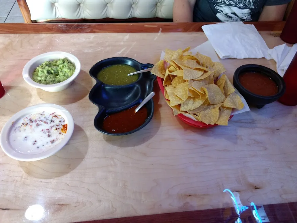 Chips Queso and Salsa