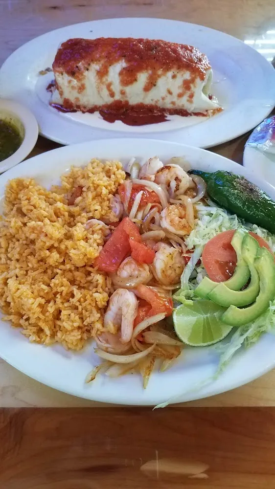 Steam Rice with Shrimp Broccoli